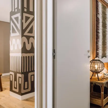 Rundi - 2 Bedrooms In Santo Antonio ליסבון